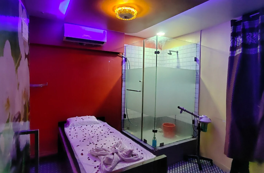 The Golden Touch Spa Interior